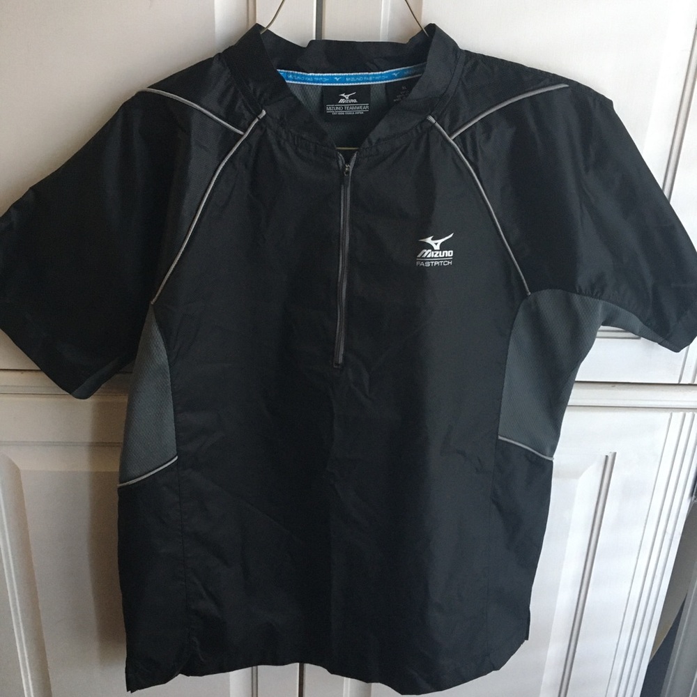 Fastpitch short sleeve warmup pullover